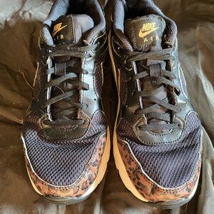 Nike Women's Black and Leopard Print Sneakers